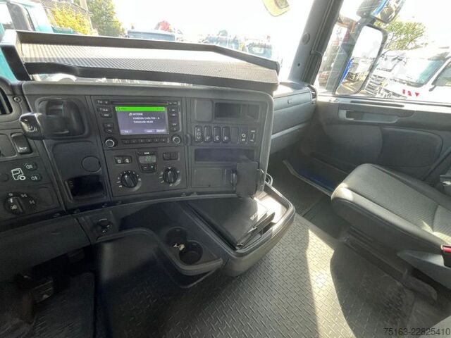 Three-sided tipper truck SCANIA R 490 6x4 3-Achs Kipper Meiller Bordmatik