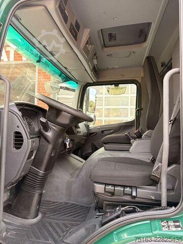 Flatbed truck MERCEDES-BENZ Atego 1230 L Pritsche Gerüstbaupritsche