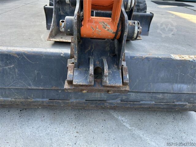 Minibagger Hitachi ZX26U-6 (9989)