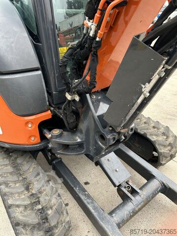 Minibagger Hitachi ZX33U-6 (7789)