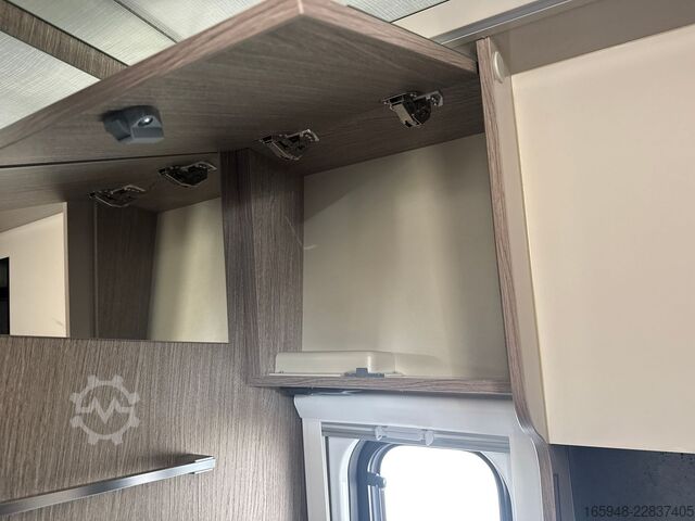 Kastenwagen Wohnmobil / Campervan CHAUSSON CHAUSSON V 594 PREMIUM *Automatik**1.Hand*