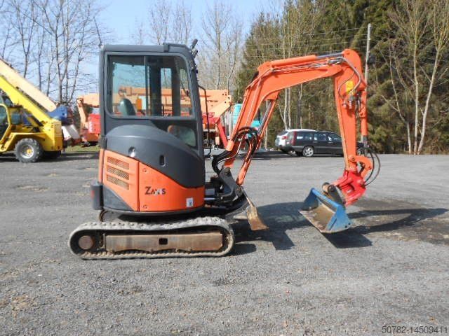 Mini excavator HITACHI ZX22U-2CLR , Powertilt