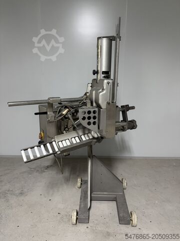 Fleischverarbeitungsmaschine Poly-Clip FSC 7045