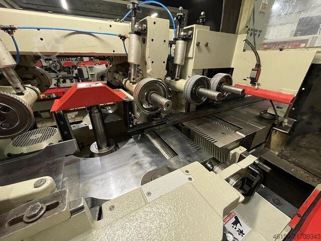 Hobel- und Kehlautomat Weinig Hydromat 23C (6 spindle)