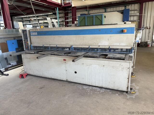 Hydraulic guillotine shear BAYKAL 3100 X 6