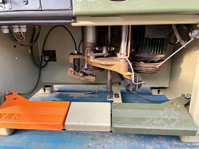 Tischfräsmaschine scm T130