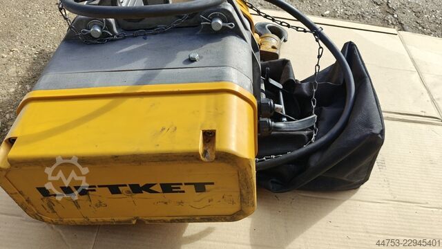 Säulenschwenkkran 2 t - Ausladung 3 m Taucha GSX 2000 - 4/2,7/1
