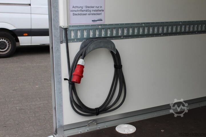 Reefer trailer  Meyer Mitsubishi Aggregat  Strom  LBW  S.Tür