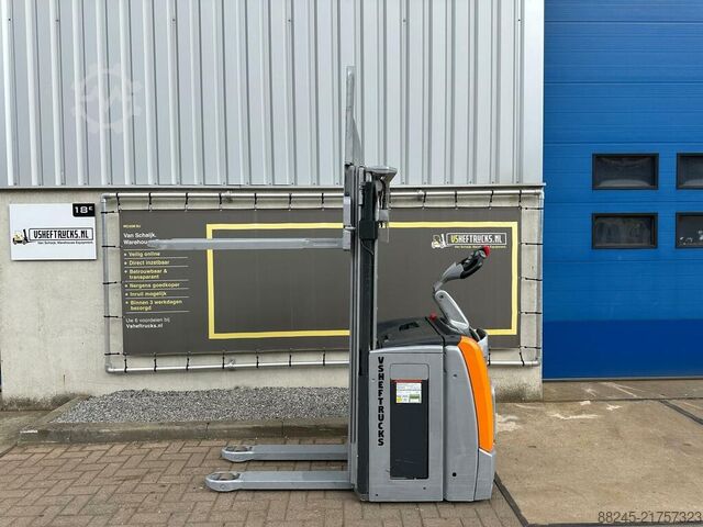 Still VS-22821 electric stacker, 4266mm lift height, battery from 2023. STILL EXV14