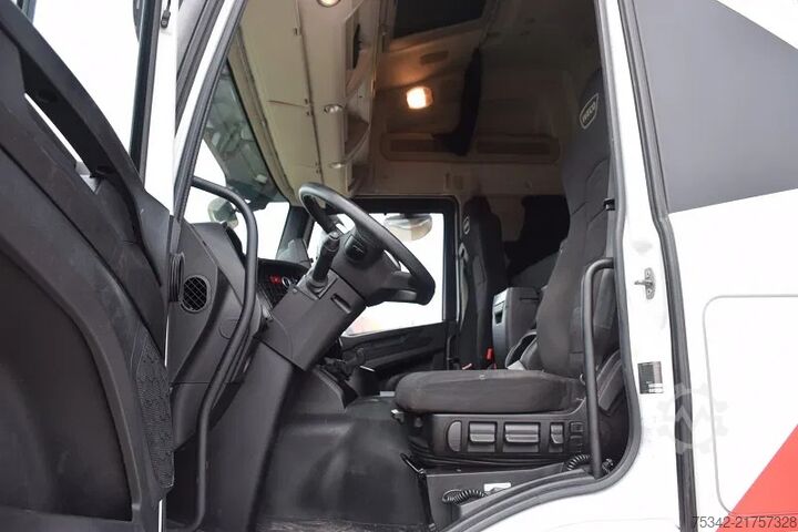 Standard-SZM Iveco S-WAY AT460S