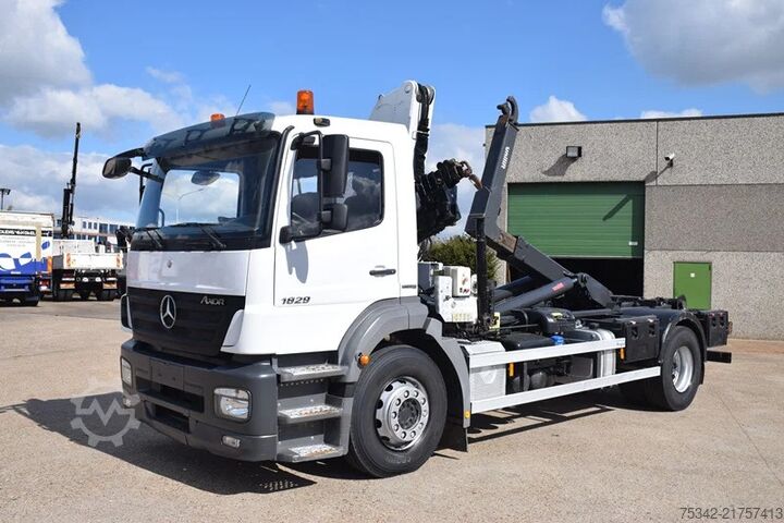 Hook arm system Mercedes-Benz Axor 1829 +Effercrane 110/4s