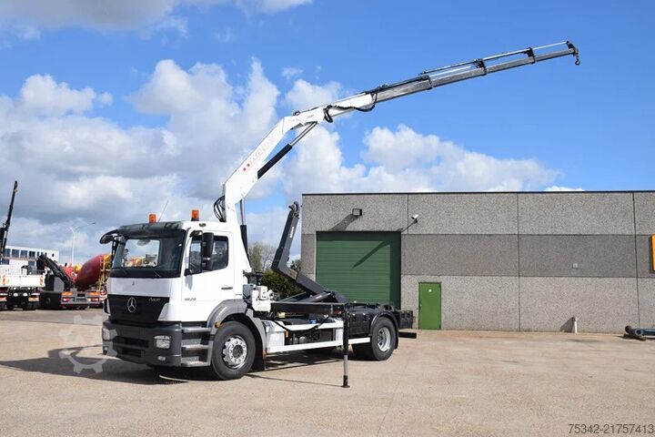 Hook arm system Mercedes-Benz Axor 1829 +Effercrane 110/4s