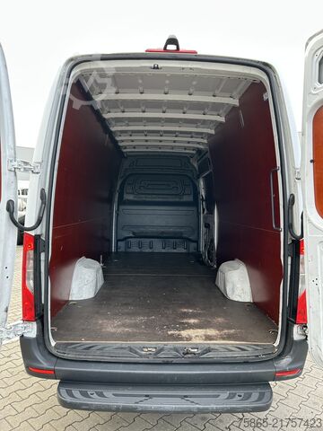 Panel van Mercedes-Benz Sprinter 311 2.2 CDI Euro 6D / 130 dkm / L3 H2 ...