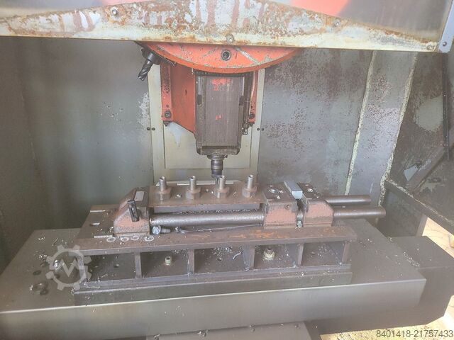 Milling machine EMCO VMC 300