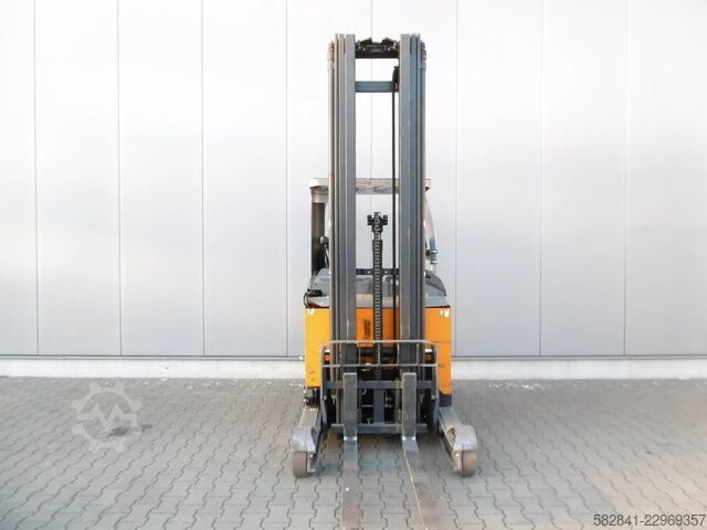 Schubmaststapler STILL FM-X 17