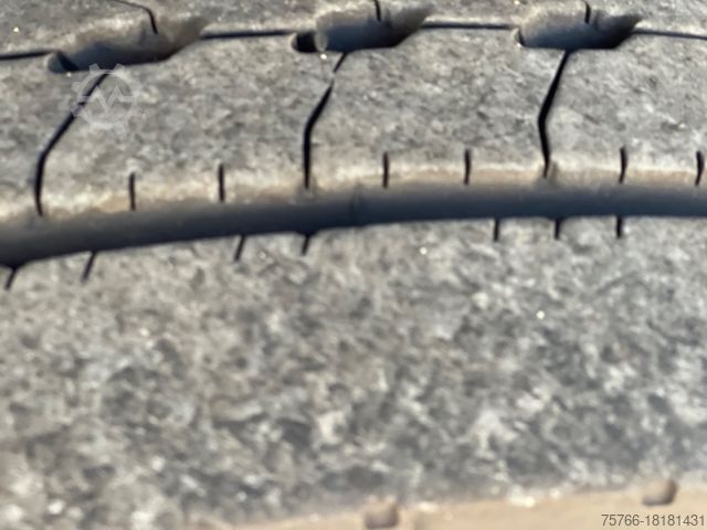 Box truck VOLVO FH 460 Globe / VEB / STAPLERHALTERUNG