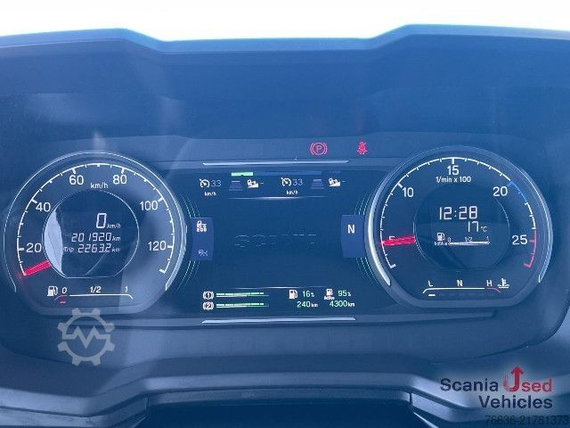 Volume tractor unit Scania R 460 A4x2EB RETARDER MEGA/VOLUME VECTO 3