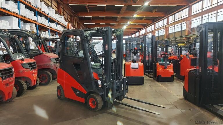 Treibgasstapler Linde H 16-T // Triplex // 4154 BStd.