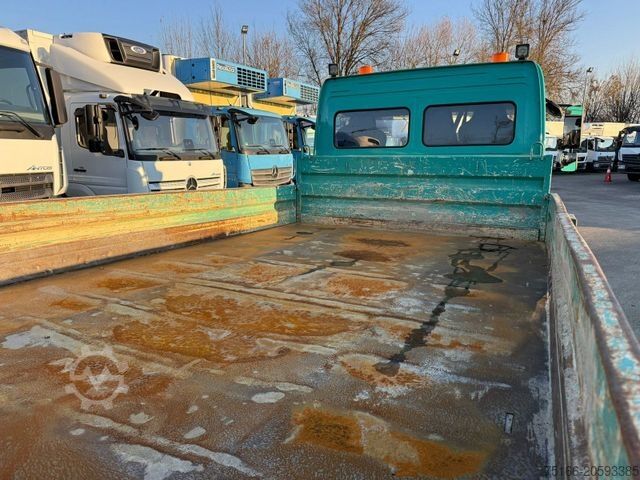 Tipper van MERCEDES-BENZ ATEGO 818 K Kipper MEILLER 3-Seiten*2xAHK+KLIMA