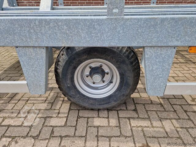 Verzinkte bakkenwagen  Verzinkte bakkenwagen