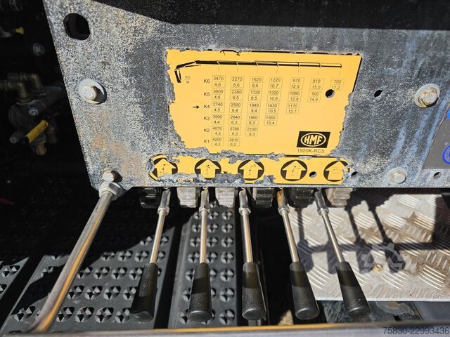 Scania R500 with HMF 19 tm crane / retarder Scania Scania R500 HMF 19 tm CRANE / KRAN / RETARDER