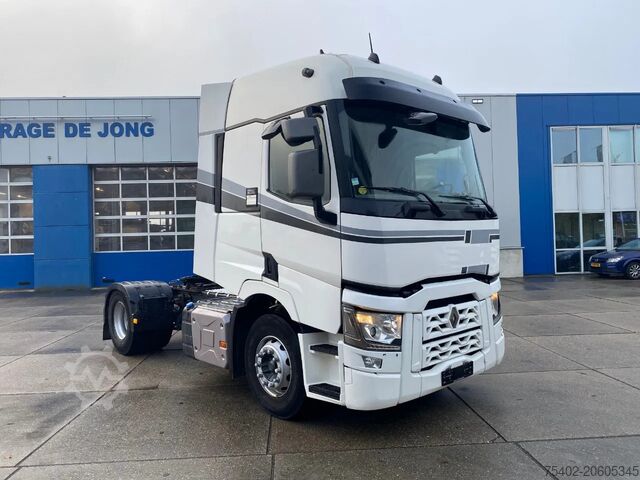 Standard tractor Renault T460 / Automatic / PTO