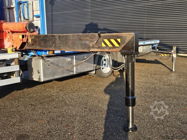 Loading platform Volvo FM 410 6x2 / FASSI 42 t/m CRANE / KRAN