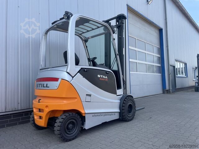 Electric 4-wheel forklift STILL RX60-25 - nur 2.505 h