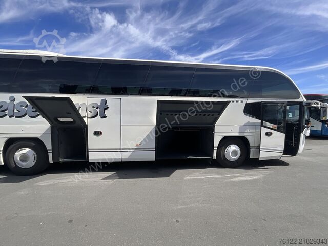 Reisebus Neoplan Cityliner C