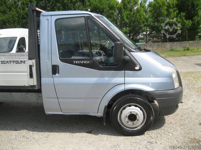Truck with fixed body Ford Transit 350