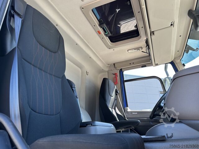 Koffer DAF CF 230 FA / 543 dkm / Tacho V2 / Box / Schuifze...