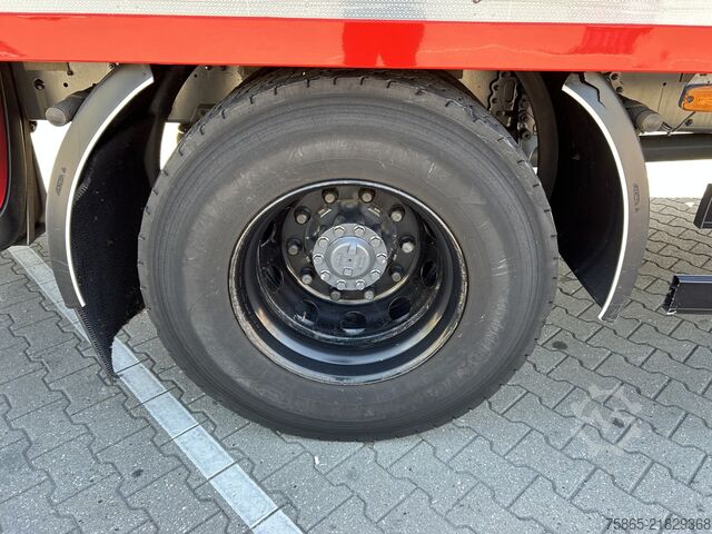 Koffer DAF CF 230 FA / 543 dkm / Tacho V2 / Box / Schuifze...