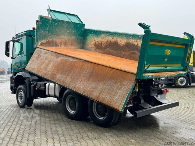Tipper truck MERCEDES-BENZ Arocs 3351 6x6 Kipper Bordmatic Meiller