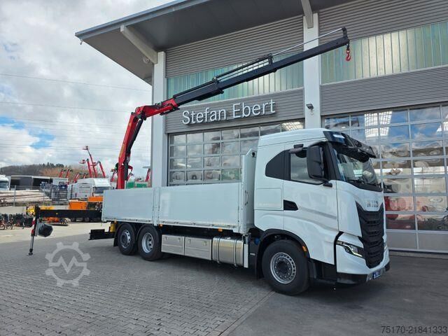 Platform trailer Iveco X-Way AD280X49Y Palfinger PK 19.001 SLD5 Funk