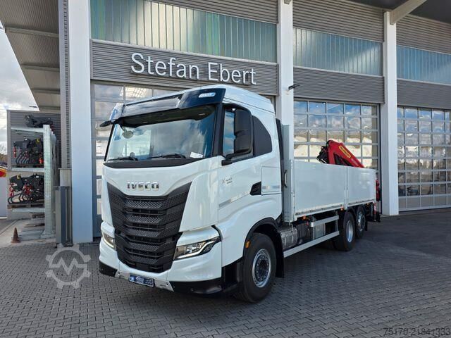 Platform trailer Iveco X-Way AD280X49Y Palfinger PK 19.001 SLD5 Funk