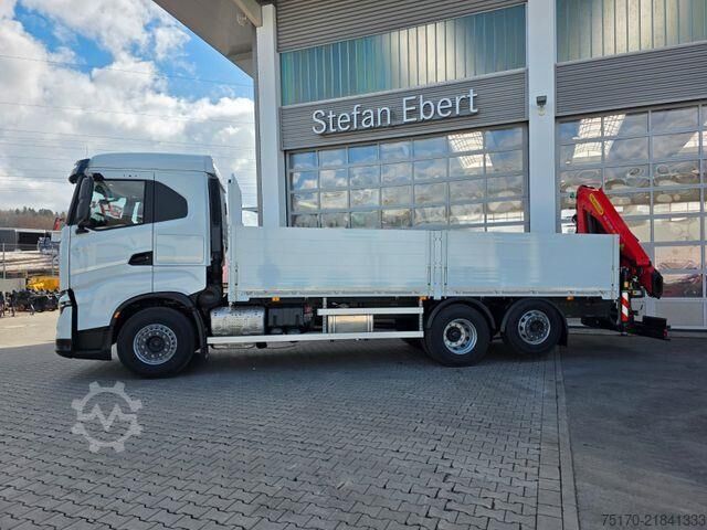 Platform trailer Iveco X-Way AD280X49Y Palfinger PK 19.001 SLD5 Funk