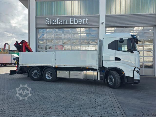 Platform trailer Iveco X-Way AD280X49Y Palfinger PK 19.001 SLD5 Funk