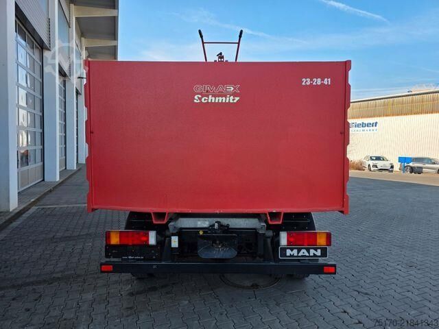 MAN LE 8.150, foam 2,500 liters, Schmitz SLF 25/25 MAN LE 8.150 Schaum 2.500 Liter Schmitz SLF 25/25