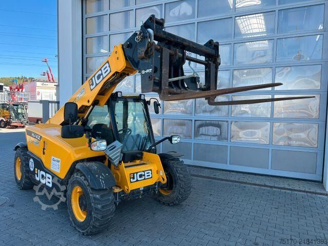 Loader JCB 525-60 Teleskop / nur 716h! / 2022 / Gabel