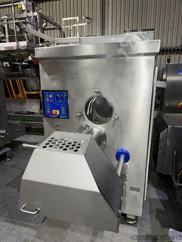 GEA AutoGrind 200 grinder for fresh and frozen meats. GEA AutoGrind 200