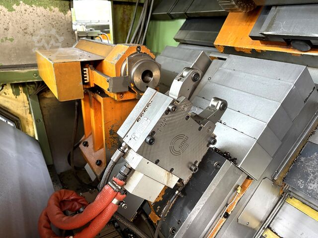 Centrally driven lathe Magdeburg CNC 604 MV