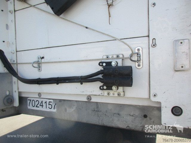 Open semitrailer with tarp Schmitz Cargobull Curtainsider Standard Taillift