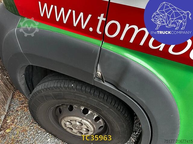 Suitcase Peugeot Boxer 2.0 HDI BOX + LIFT