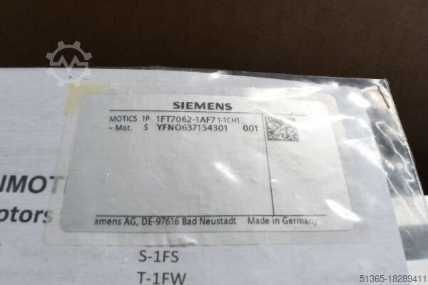 Compact axle with synchronous motor NTN SNR AXC120SNG3220-B-1100-1560-A0-XX00-Y-A + 1FK7062-2AF71-1CH1