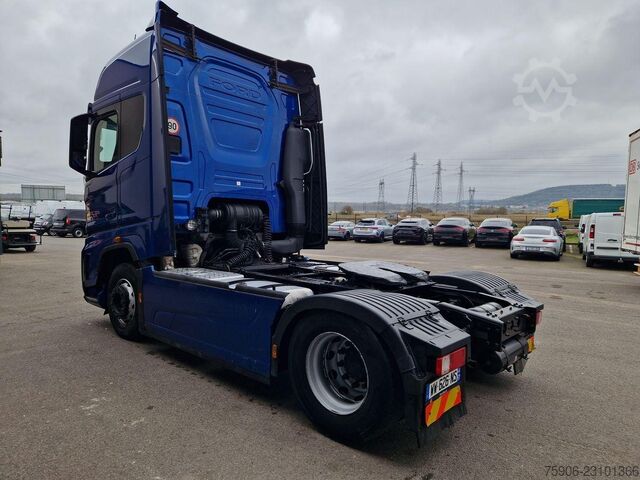 Standard tractor unit Ford F-MAX 500