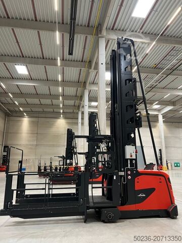 Schubmaststapler Linde Kommissionierer mit groĂer Plattform vor