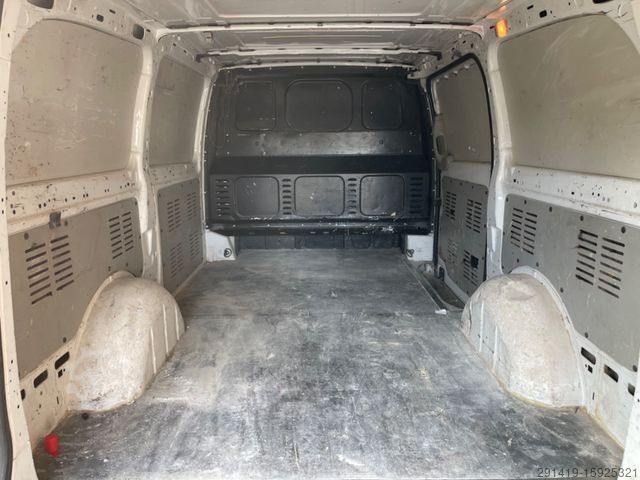 Kastenwagen MERCEDES-BENZ Vito Kasten 109 CDI lang Bj 2006
