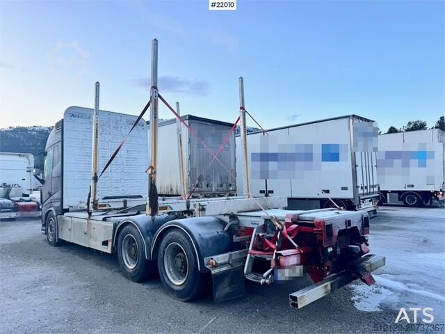 Holztransporter Volvo FH750 6x4 Timber truck. Without crane.