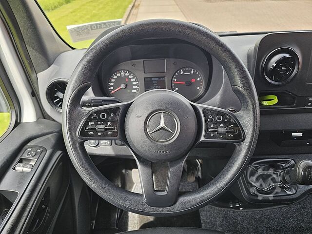 Reefer van MERCEDES-BENZ SPRINTER 314 BI-TEMP FRIGO Mbux!