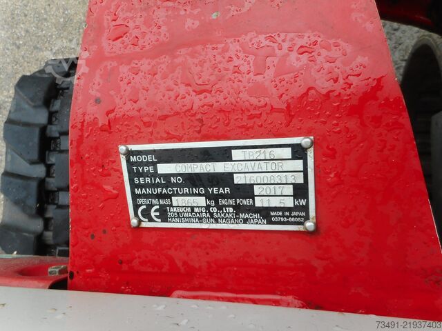 Minibagger Takeuchi TB 216 mit POWERTILT